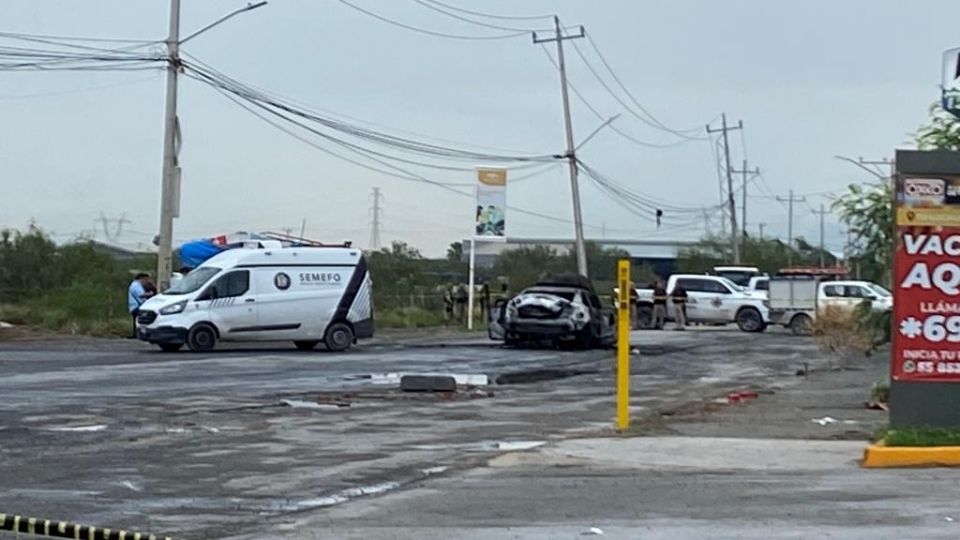 Matan a policía y queman patrulla en El Carmen