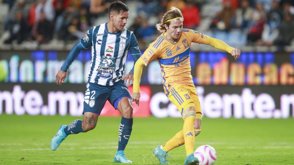 Sebastián Córdova tuvo una actuación discreta esta noche ante Pachuca.