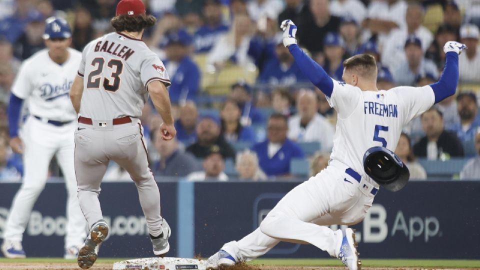 Freddie Freeman no pudo hacer nada para evitar la derrota de los Dodgers.