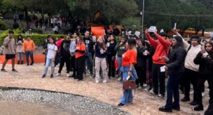 Protestan alumnos de la facultad de Comunicación por triunfo de Mario Rojo