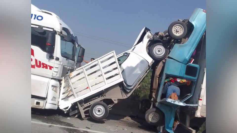 Accidente múltiple en García