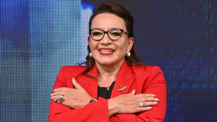 Presidenta de Honduras felicita a selección de su país por la victoria ante México