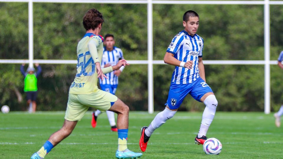 Monterrey derrotó este sábado 1-0 a los azulcremas en El Barrial, con un solitario gol de Ángel Jordán en el minuto 42, que puso el marcador global 4-1.