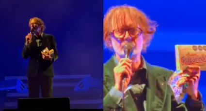 Jarvis Cocker de Pulp regala Pulparindos a fans mexicanos durante el Corona Capital 2023