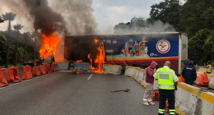 Se incendia tráiler en autopista México-Cuernavaca; cierran la circulación