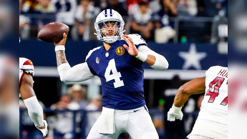 Dak Prescott, de los Cowboys, firmó una gran noche con 331 yardas recorridas con 4 touchdowns