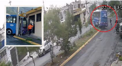 Video: Chofer se baja a la tienda y camión avanza solo varios metros en Santa Catarina