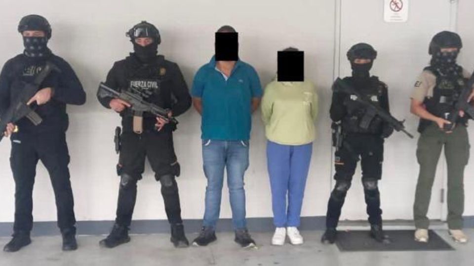 Detenidos en el fraccionamiento Nexxus en Escobedo.