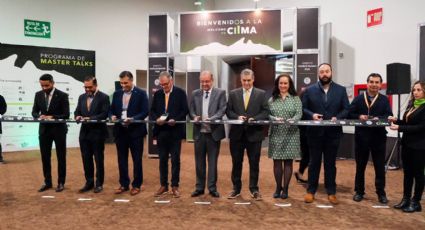 Navarro inaugura Cumbre de Innovación Industrial y Manufactura Avanzada en Cintermex