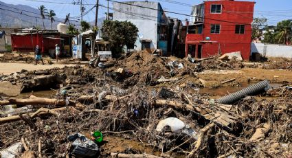 NASA muestra fotos del antes y después del paso del huracán 'Otis' por Acapulco