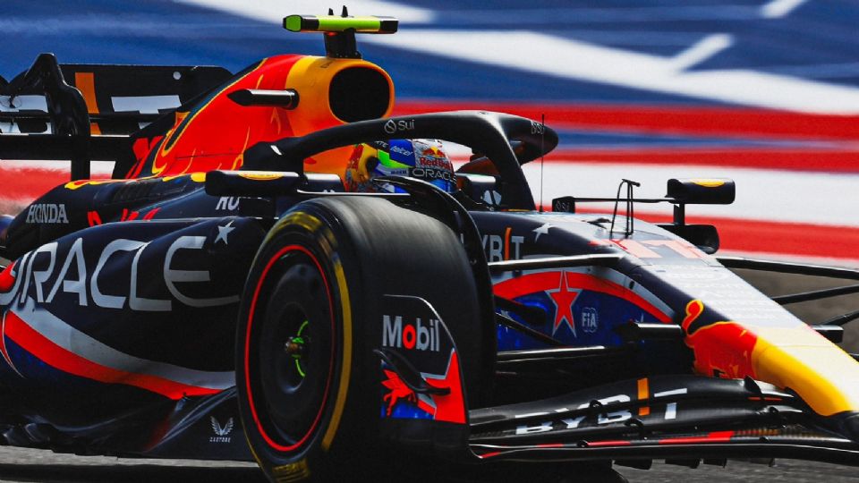 ´Checo´ Pérez durante la carrera del Gran Premio de los Estados Unidos en el COTA.