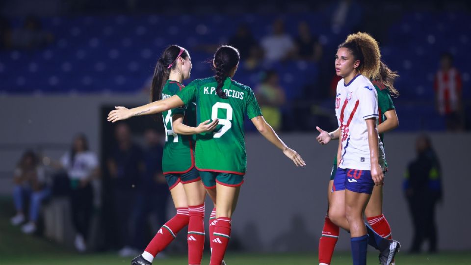 La Selección Mexicana derrotó a Puerto Rico por 2-0.