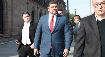 Gabinete de NL deja plantado a Luis Enrique Orozco en Palacio de Gobierno