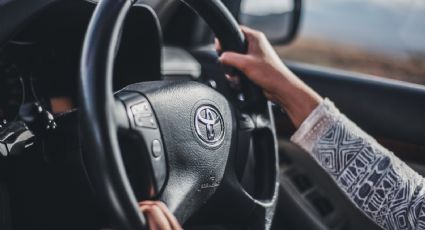 Toyota pide revisión de casi 1 millón de vehículos en EU por defecto en airbags