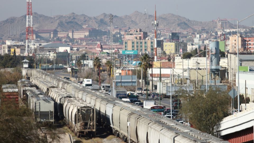 Frontera con EE.UU. en Ciudad Juárez Chihuahua (México). Autoridades mexicanas y estadounidenses anunciaron este viernes la reapertura de dos cruces ferroviarios en la frontera de México con Texas