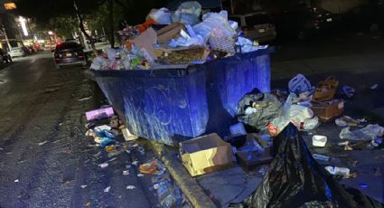 Saturan basureros de Condominios Constitución; recolectores no se llevan toda la basura