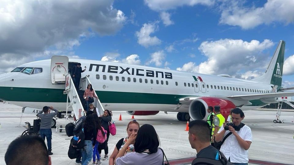 Aterrizaje en el Aeropuerto Internacional de Tulum, Quintana Roo.