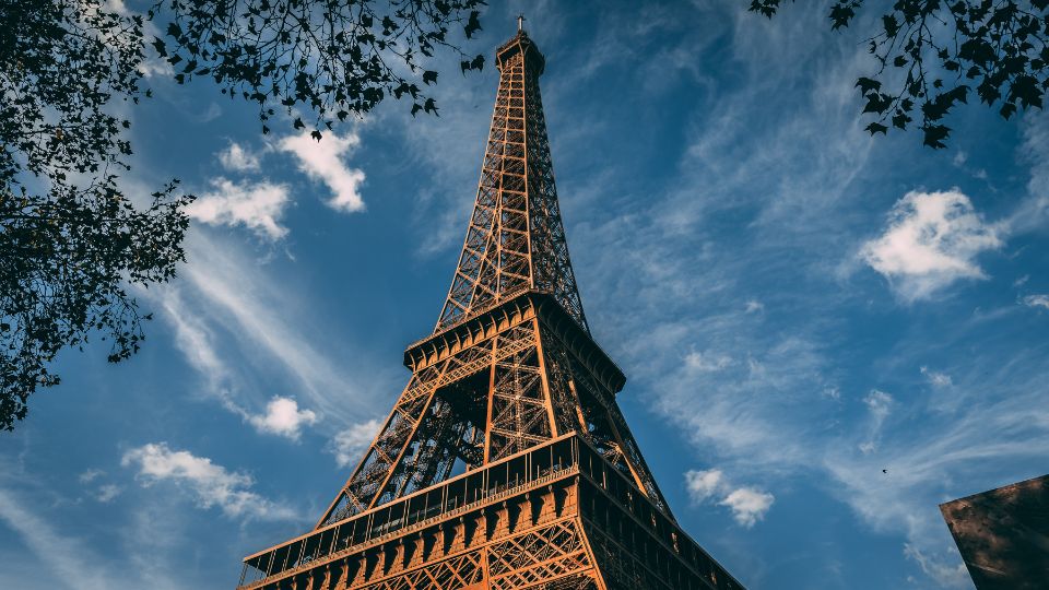 Torre Eiffel ubicada en París, Francia