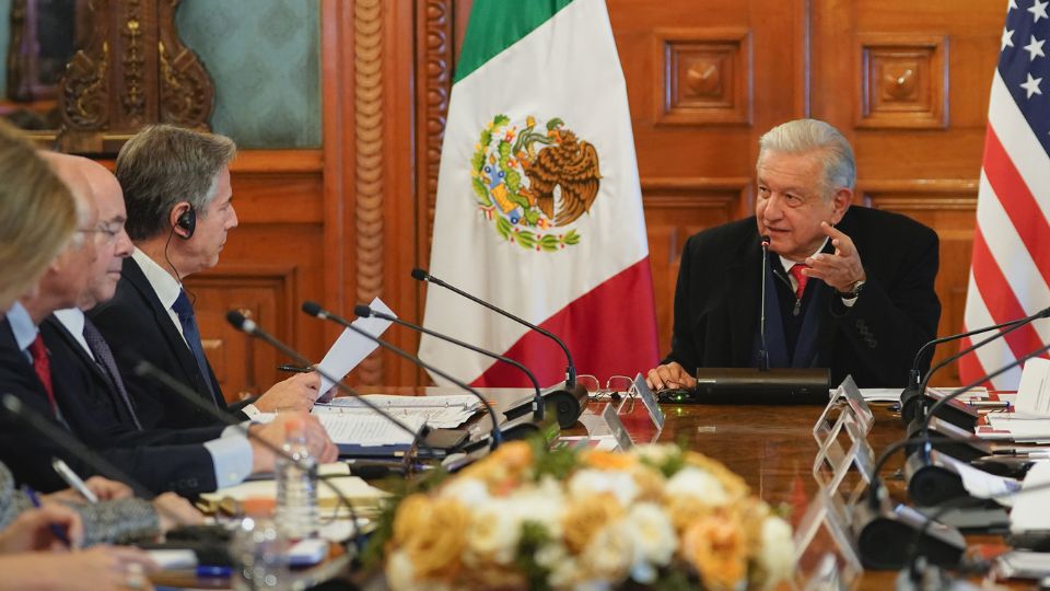 Reunión de Andrés Manuel López Obrador con comitiva de Estados Unidos.