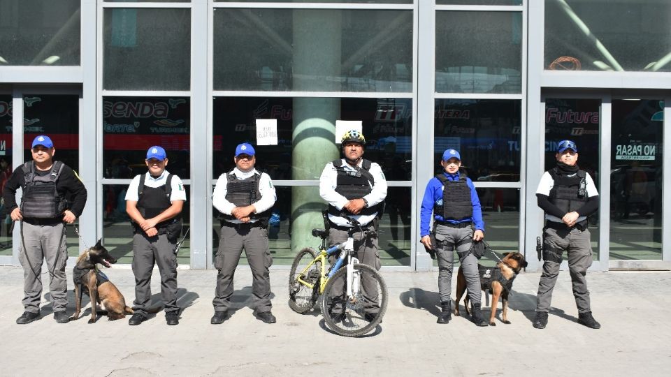 Refuerza Policía de Monterrey vigilancia en la Central de Autobuses