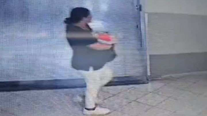 Mujer se viste de enfermera y roba a bebé en El Salvador; autoridades la investigan