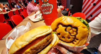 Este es el menú con precios del restaurante Hello Kitty Burgerland en Monterrey