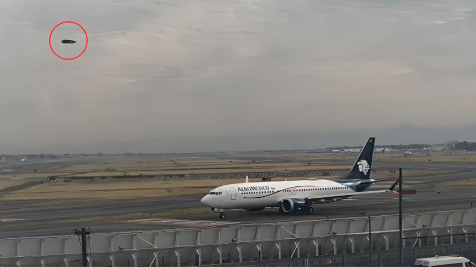 Cámara capta anomalía en el Aeropuerto Internacional de la Ciudad de México