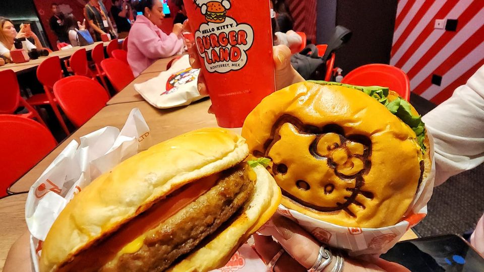 Las hamburguesas serán la especialidad del restaurante del Hello Kitty en Monterrey.