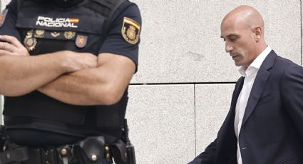 Luis Rubiales en libertad tras declarar ante la Guardia Civil