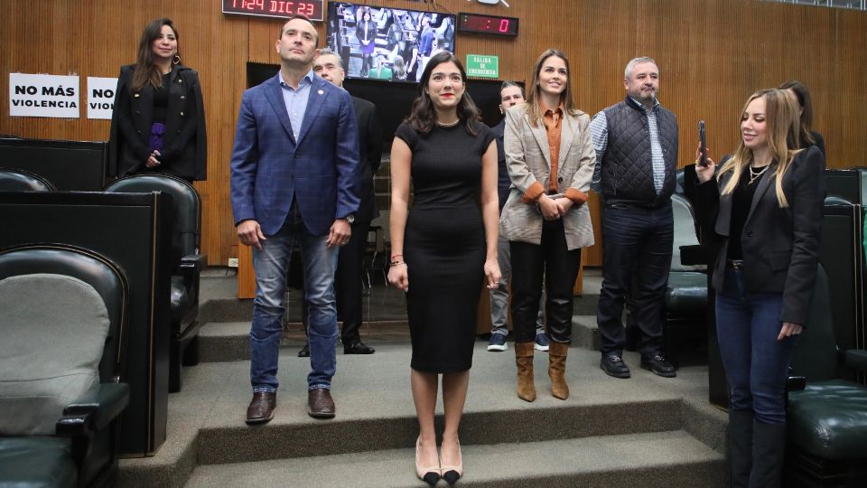 Toma de protesta de Cecilia Robledo.