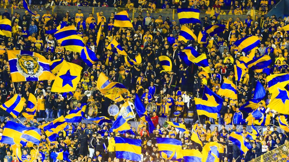 La afición de Tigres presente en el Estadio Universitario durante el partido de Cuartos de Final ante Puebla