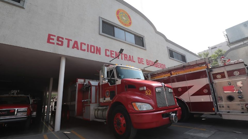 Bomberos de Nuevo León reclaman presupuesto a municipios