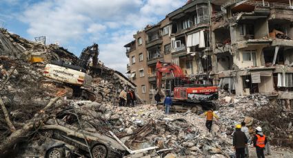 Sube a 25 mil los muertos por los terremotos en Turquía y Siria