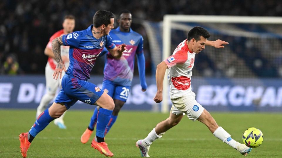 Chucky Lozano fue titular en la victoria de Napoli contra la Cremonese de Johan Vásquez