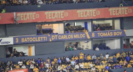 Tomás Boy, tercer integrante del 'Anillo de Leyendas' en el Estadio Universitario