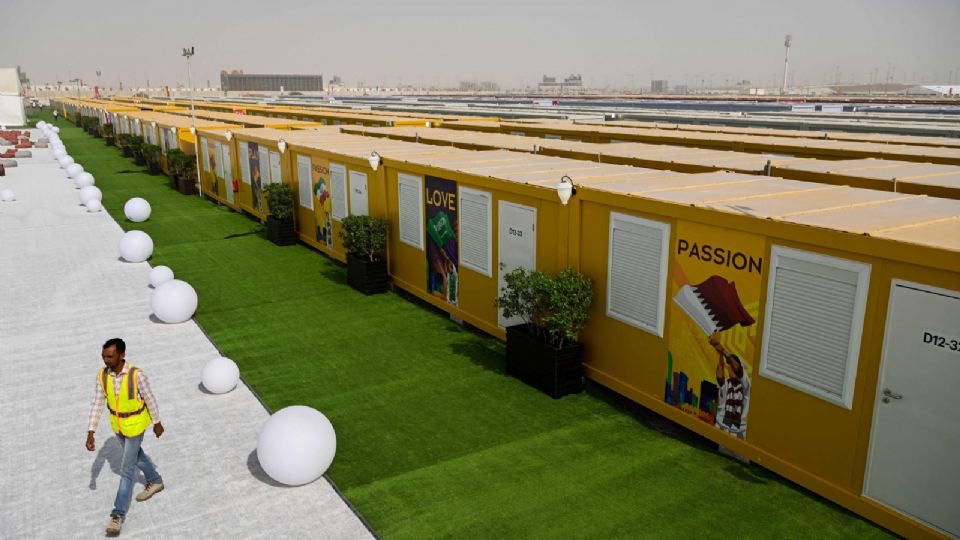 Las casas que serán donadas para los damnificados en el terremoto fueron usadas en el Mundial de Qatar 2022