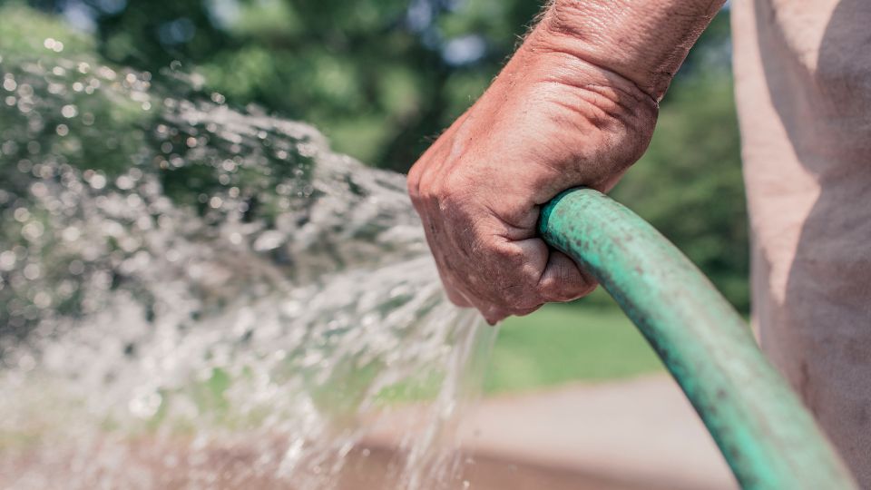 El aumento en tarifas será para quienes consuman más de 10 metros cúbicos de agua al mes,