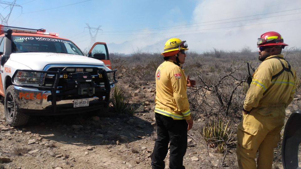 Los incendios forestales se registraron la tarde de este miércoles 15 de febrero en García, Nuevo León.