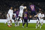 Barcelona y Manchester United igualan en partido digno de Champions