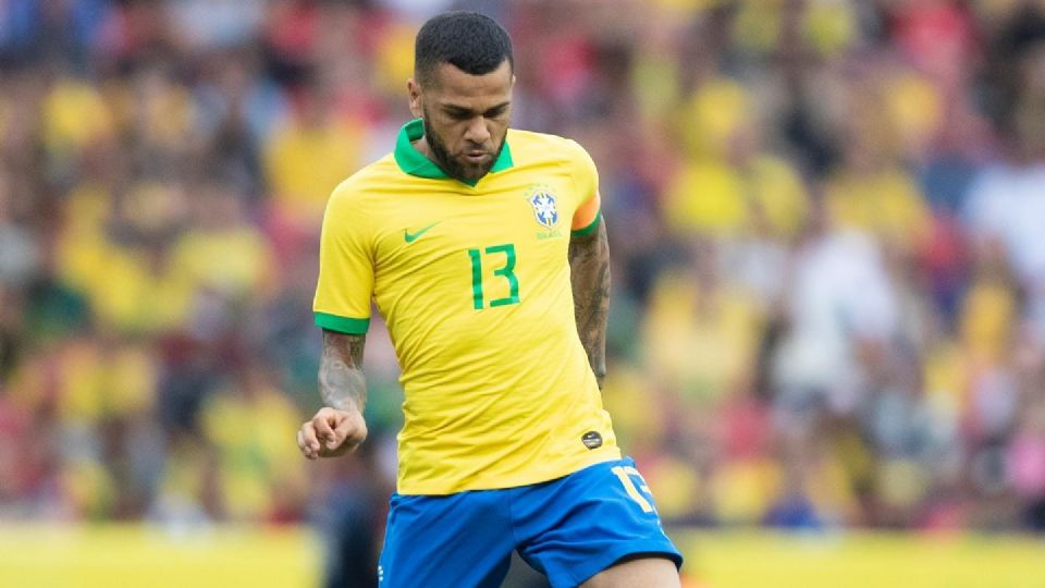 El brasileño Dani Alves no interpondrá recursos para agilizar el proceso de su juicio