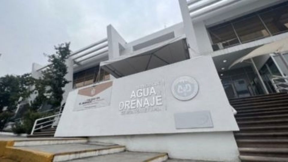 Instalaciones de Agua y Drenaje de Monterrey.