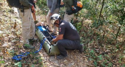 Rescatan a persona; sufrió caída en Parque La Estanzuela