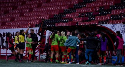 Sonido local toca ‘Imagine’ para calmar pelea en Liga MX Femenil