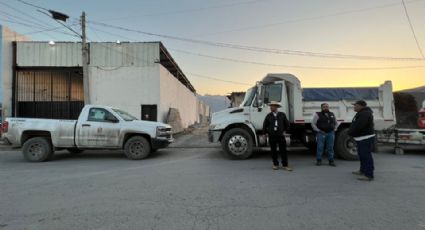 Con dron descubren a hombre tirando basura al Río Pesquería; es detenido