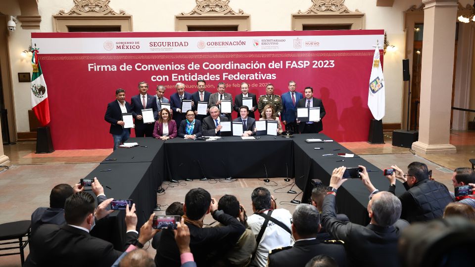 La firma del convenio fue celebrado en el Palacio de Gobierno de Nuevo León.