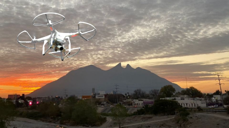 Drone medirá  niveles contaminantes. Foto: Créditos: Archivo/ ABC Noticias / Canva