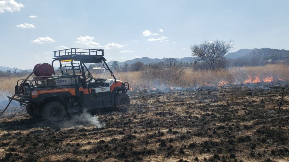 Incendio en el ejido Tapias, en Galeana, Nuevo León.