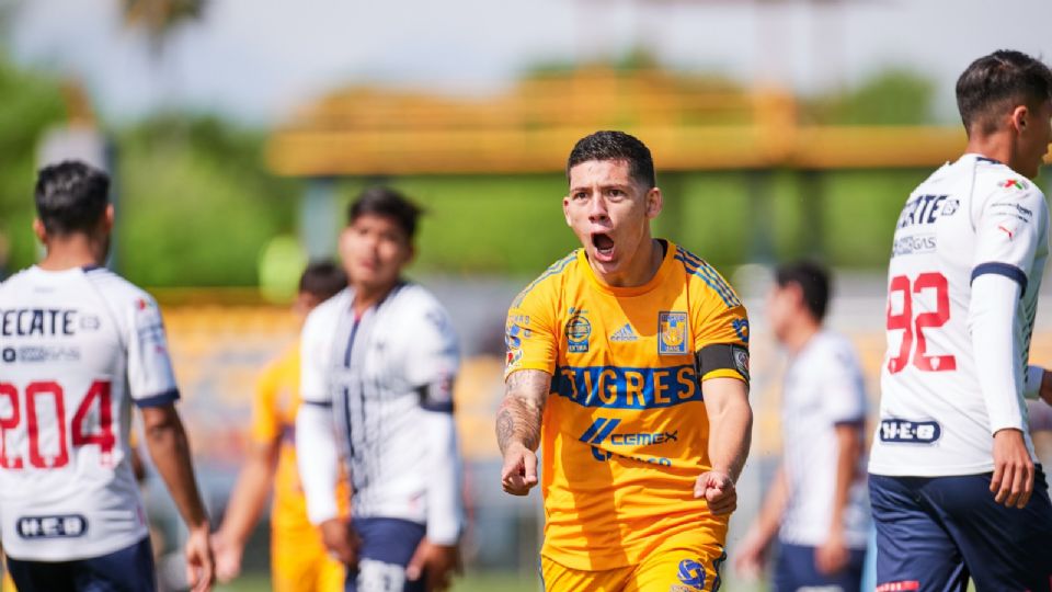 Tigres ganó los dos Clásicos Regios de este sábado en fuerzas básicas, para pintar el día de auriazul antes del partido de Primera División