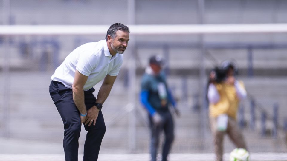 Pumas despiden a Rafael Puente