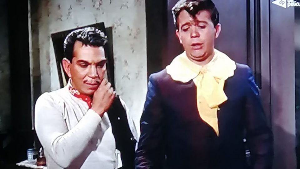 Xavier López 'Chabelo' junto a 'Cantinflas'.